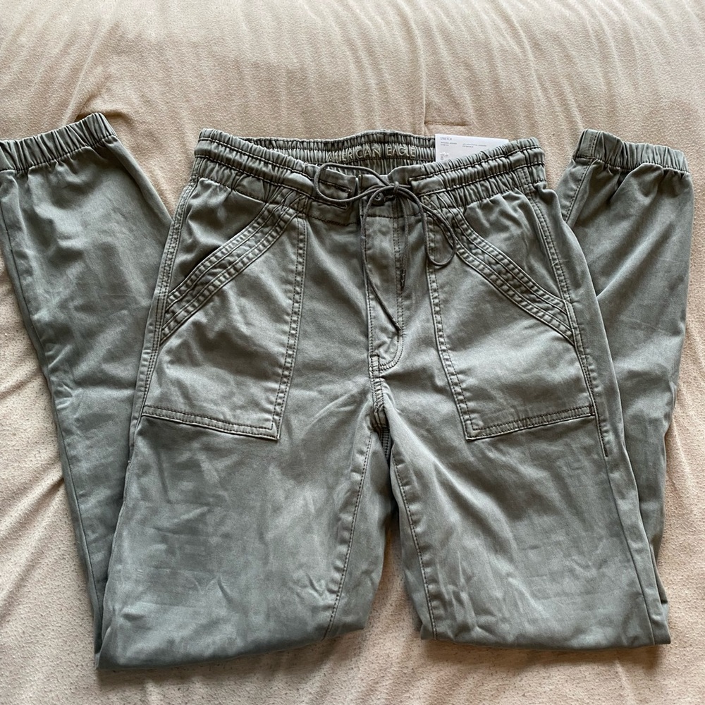 American Eagle stretch joggers